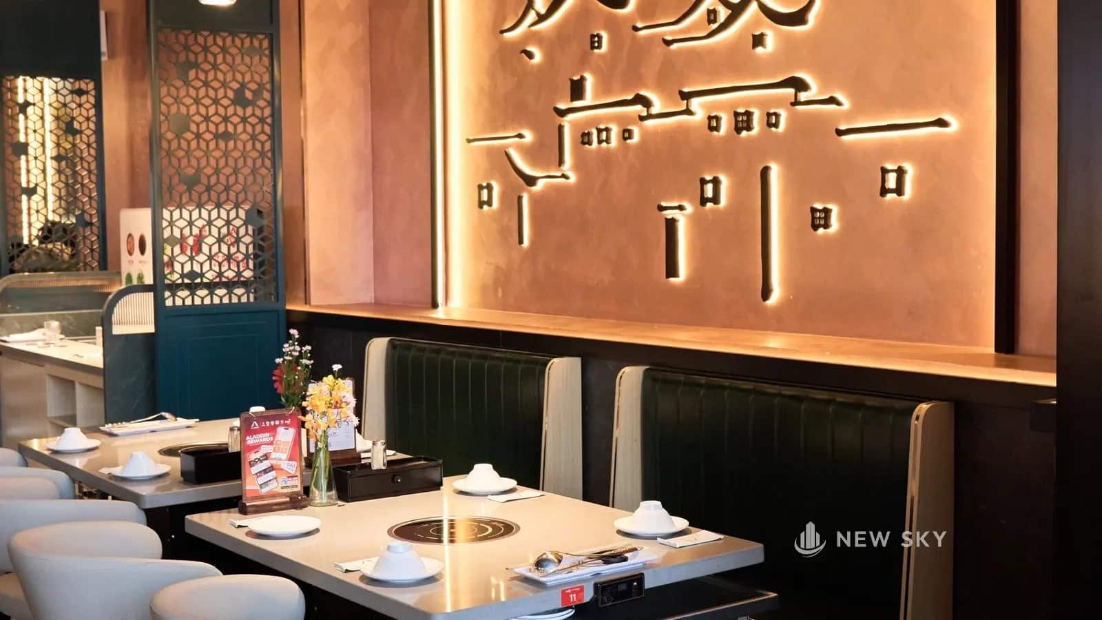 Phòng ăn nhà hàng lẩu Tian Long 103 Cộng Hòa sau khi hoàn thiện.